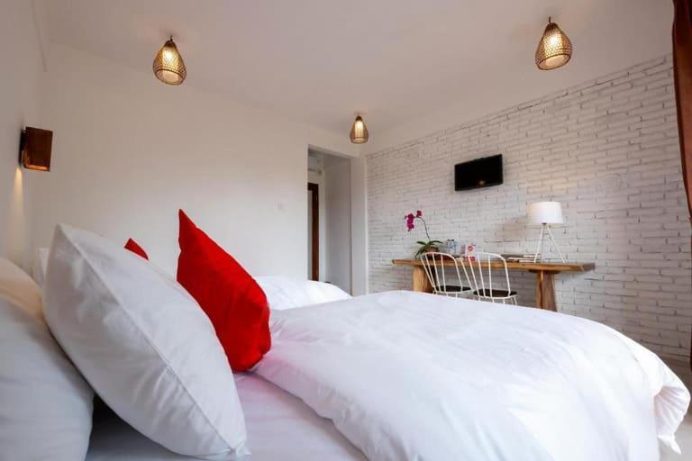 Surya Lombok Accommodation Selong Belanak Eksteriør bilde
